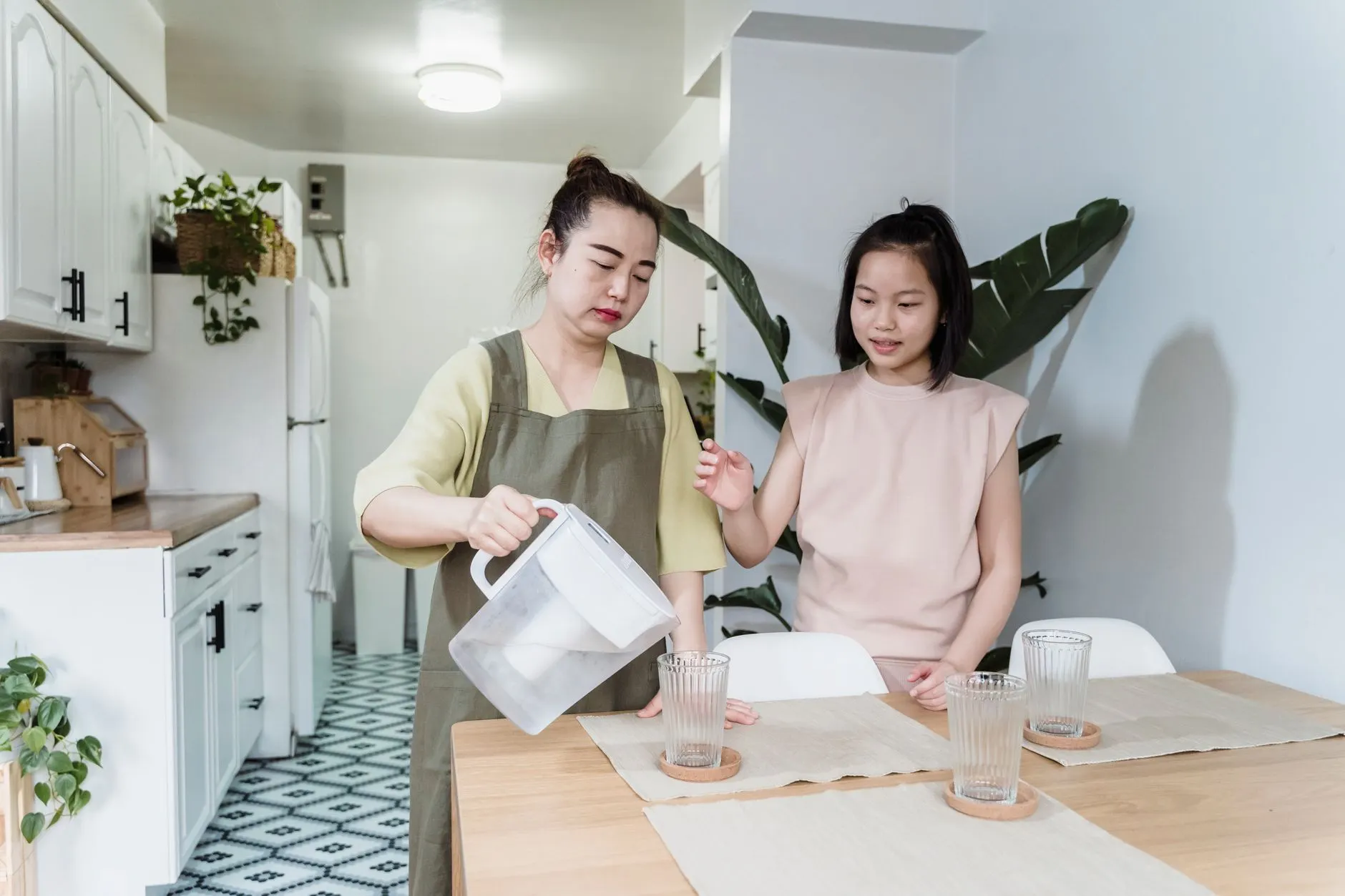 贵州德建福瑞医疗器械产品中心:多参数监护仪型号配置对比分析